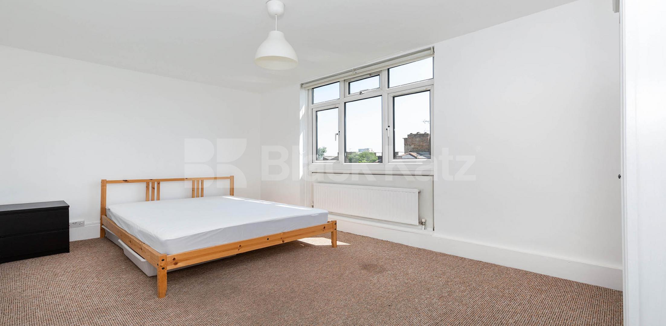 			3 Bedroom, 1 bath, 1 reception Flat			 Maitland Park Road, Camden
